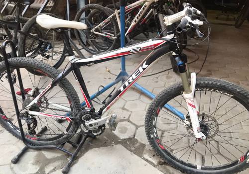 Trek 8 series mountain bike 2025